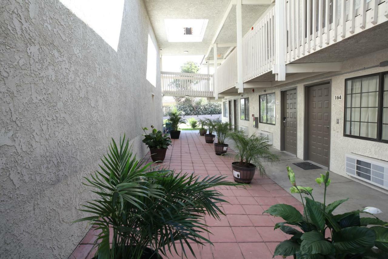 Hotel 6-barstow, Ca