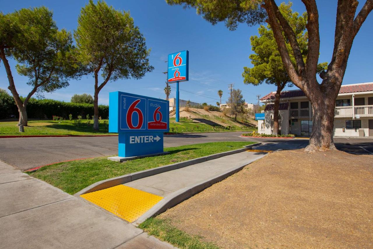 6-barstow, Ca Hotel